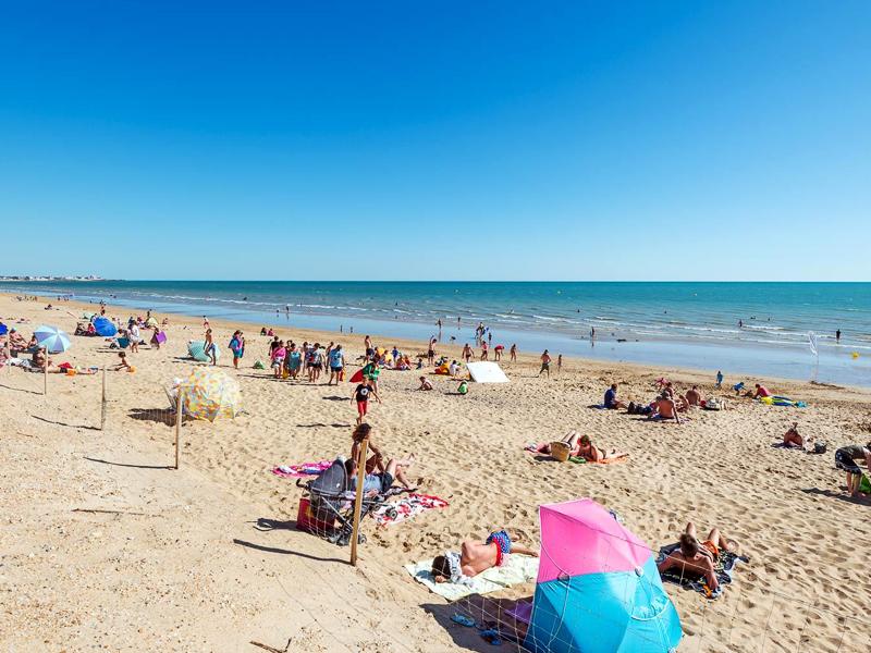 camping-proche-plage-de-la-pege-saint-hilaire-de-riez-bonnes-vacances-sarl