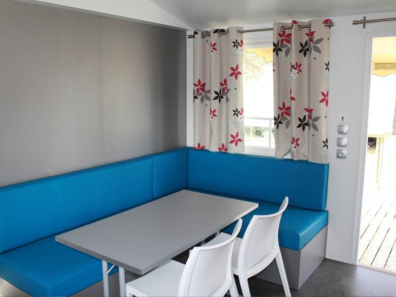 location-mobil-home-2-chambres-salon-camping-vendee-bonnes-vacances-sarl