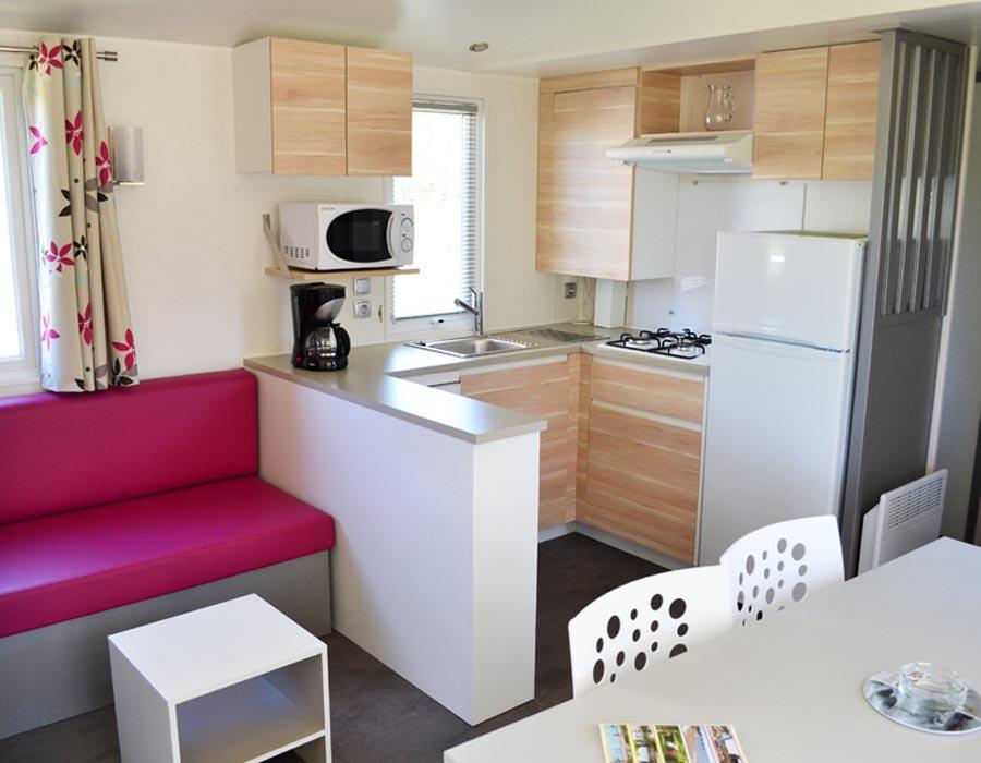 location-mobil-home-3-chambres-8-personnes-grande-cuisine-camping-deux-sevres-bonnes-vacances-sarl