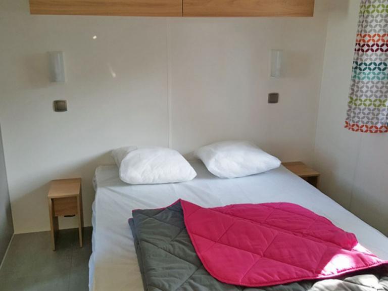 location-mobil-home-3-chambres-climatisation-pour-8-personnes-saint-cyprien-bonnes-vacances-sarl