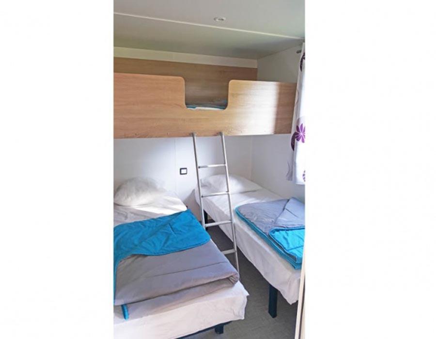 location-mobil-home-premium-2-chambres-pour-5-personnes-camping-saint-cyprien-bonnes-vacances-sarl