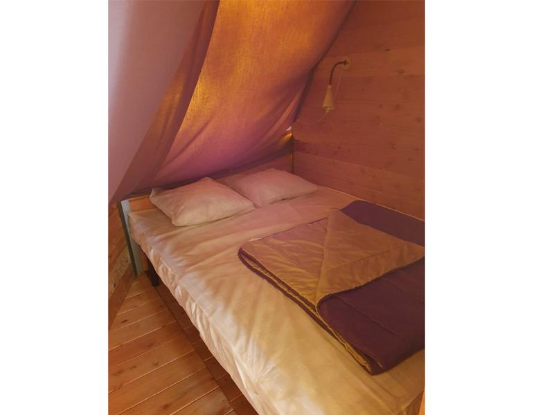 location-tipi-insolite-3-chambres-lit-double-camping-vendee-bonnes-vacances-sarl