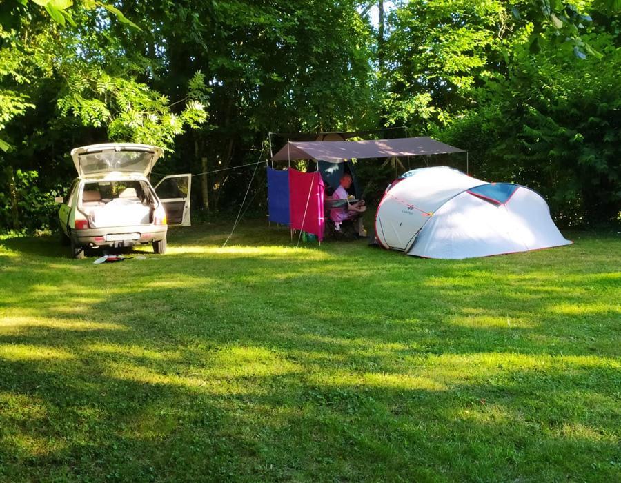 camping-avec-emplacement-tente-et-piscine-deux-sevres-le-moulin-des-effres-bonnes-vacances-sarl